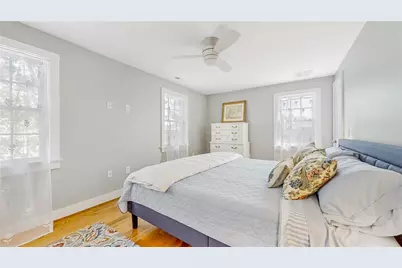 10 Robinson Street, Narragansett, RI 02882 - Photo 23