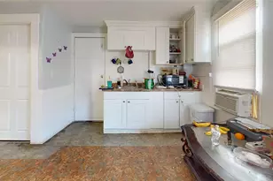 84 Chester St, Woonsocket, RI 02895 - Photo 15