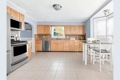 12 Earl Street, West Warwick, RI 02893 - Photo 15