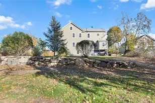 12 Earl St, West Warwick, RI 02893 - Photo 35