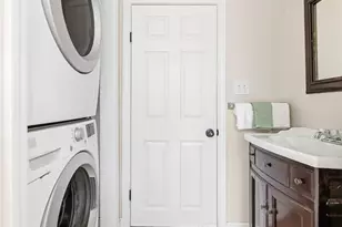 12 Earl St, West Warwick, RI 02893 - Photo 29