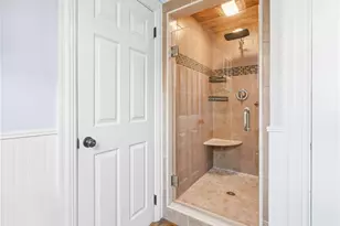 12 Earl St, West Warwick, RI 02893 - Photo 13