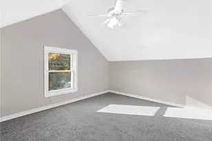 12 Earl St, West Warwick, RI 02893 - Photo 33