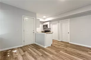 65 Veazie St, Providence, RI 02908 - Photo 7