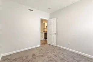 65 Veazie St, Providence, RI 02908 - Photo 17