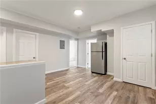 65 Veazie St, Providence, RI 02908 - Photo 5