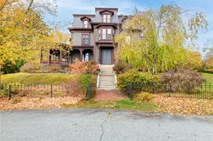 51 Hesper Dr, Warwick, RI 02818 - Photo 1