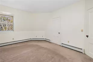 66 Webster St, Newport, RI 02840 - Photo 31