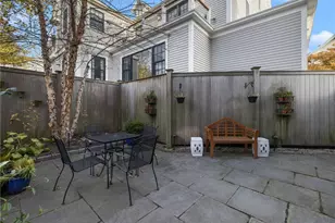 30 Bull St, Newport, RI 02840 - Photo 29