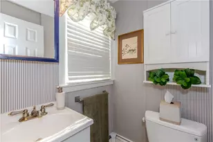 17 Woodview Dr, Cranston, RI 02920 - Photo 29