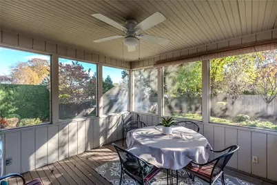 17 Woodview Drive, Cranston, RI 02920 - Photo 37