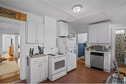 26 Atlantic Street, Newport, RI 02840 - Photo 13