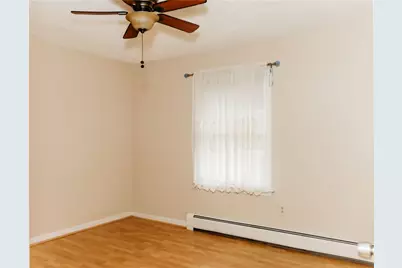 16 Ward Avenue, Middletown, RI 02842 - Photo 25
