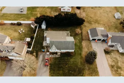 16 Ward Avenue, Middletown, RI 02842 - Photo 47