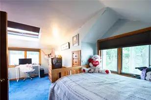 22 Harrison St, Bristol, RI 02809 - Photo 17