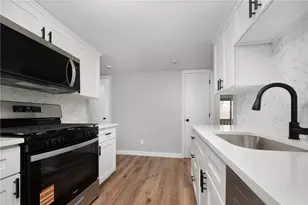 1141 Hartford Ave, Johnston, RI 02919 - Photo 11