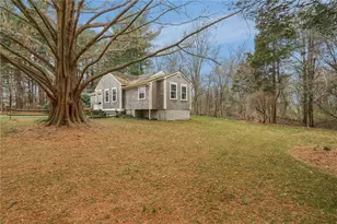 80 Lakeshore Dr, East Greenwich, RI 02818 - Photo 33