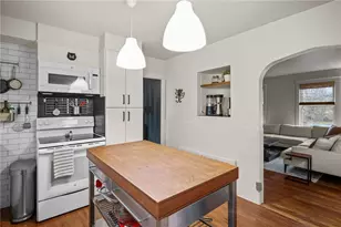 80 Lakeshore Dr, East Greenwich, RI 02818 - Photo 11