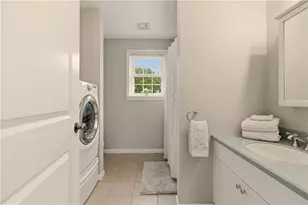 42 Lewis St, Tiverton, RI 02878 - Photo 35