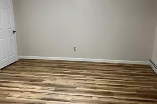 84 Indiana Ave, Providence, RI 02905 - Photo 3