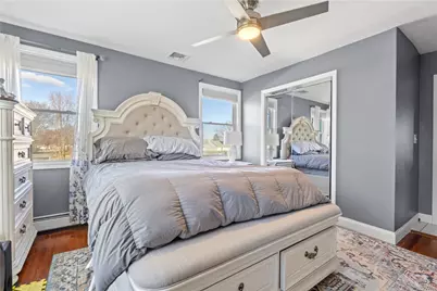 136 Windmill Street, Pawtucket, RI 02860 - Photo 9