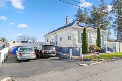 136 Windmill Street, Pawtucket, RI 02860 - Photo 25