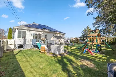 136 Windmill Street, Pawtucket, RI 02860 - Photo 19