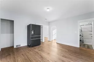 65 Mill St, Woonsocket, RI 02895 - Photo 7