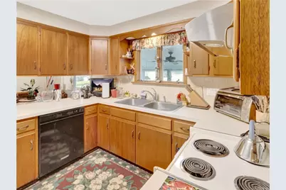 89 North Court, Tiverton, RI 02878 - Photo 5