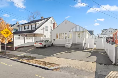 236 Gallatin Street, Providence, RI 02907 - Photo 33