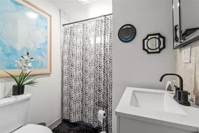 236 Gallatin Street, Providence, RI 02907 - Photo 21