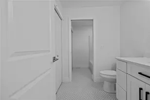 700 Sandy Ln, Warwick, RI 02889 - Photo 15