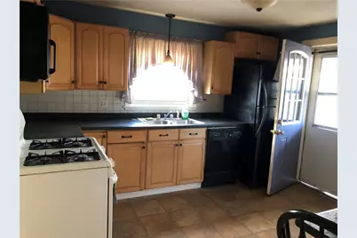 27 Norman Street, Cumberland, RI 02864 - Photo 9