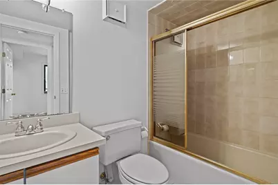 650 East Greenwich Avenue #6-101, West Warwick, RI 02893 - Photo 25