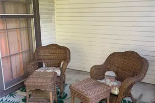 46 Chastellux Ave, Newport, RI 02840 - Photo 3