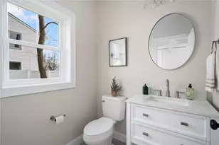 27 Holly St, East Providence, RI 02915 - Photo 17