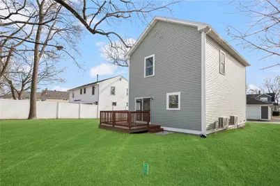 27 Holly Street, East Providence, RI 02915 - Photo 33