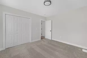 13 School St, West Warwick, RI 02893 - Photo 17