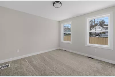 13 School Street, West Warwick, RI 02893 - Photo 15