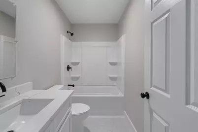 13 School Street, West Warwick, RI 02893 - Photo 27