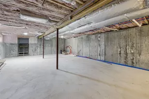 13 School St, West Warwick, RI 02893 - Photo 29