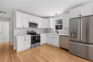 13 School St, West Warwick, RI 02893 - Photo 5