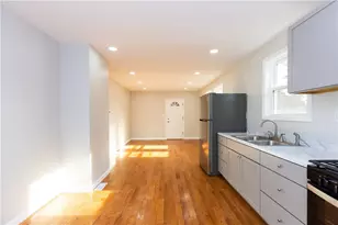 45 Tourtelott Ave, Warwick, RI 02886 - Photo 7