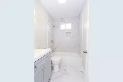 45 Tourtelott Avenue, Warwick, RI 02886 - Photo 9