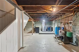 252 S Main St, Coventry, RI 02816 - Photo 39