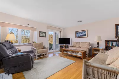 53 Lawton Brook Lane, Portsmouth, RI 02871 - Photo 3