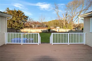 7 Restmere Terrace, Middletown, RI 02842 - Photo 11