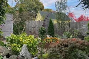 33 Evergreen St, Providence, RI 02906 - Photo 45