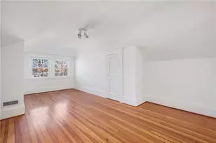 33 Evergreen St, Providence, RI 02906 - Photo 39