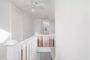 33 Evergreen St, Providence, RI 02906 - Photo 35